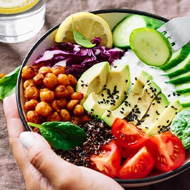 Thanks to a new crop of vegan restaurants, health-conscious sandwich shops, immunity booster fresh juices kiosks and more, eating clean is such a breeze! On this list, we’ve put together 7 restaurants and cafes that serve healthy and nutritious meals at Sunway City Kuala Lumpur!