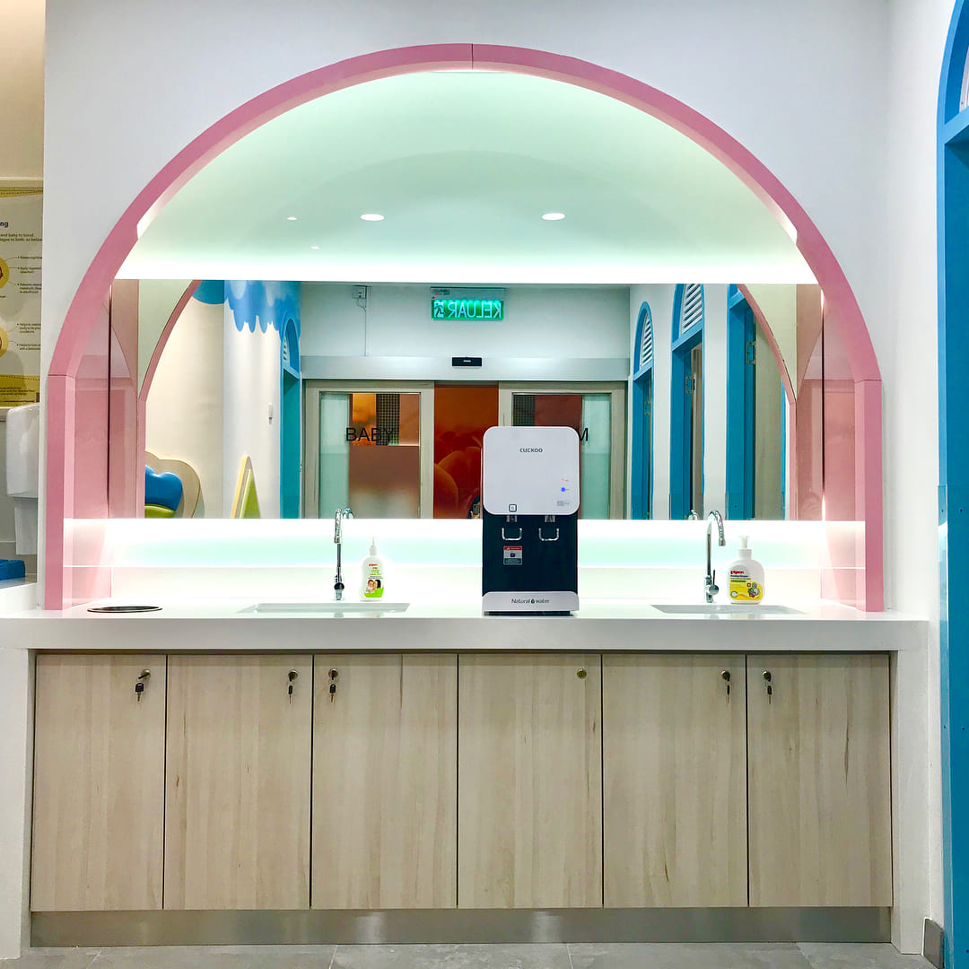 Sunway Pyramid - Come visit our newly refreshed baby rooms featuring educational wall toys, 3 nursing rooms, a child-friendly toilet, new multi-functional benches and diaper changing stations. Enjoy toiletries, sanitary product, water dispenser with both hot and cold temperature and air purifier.