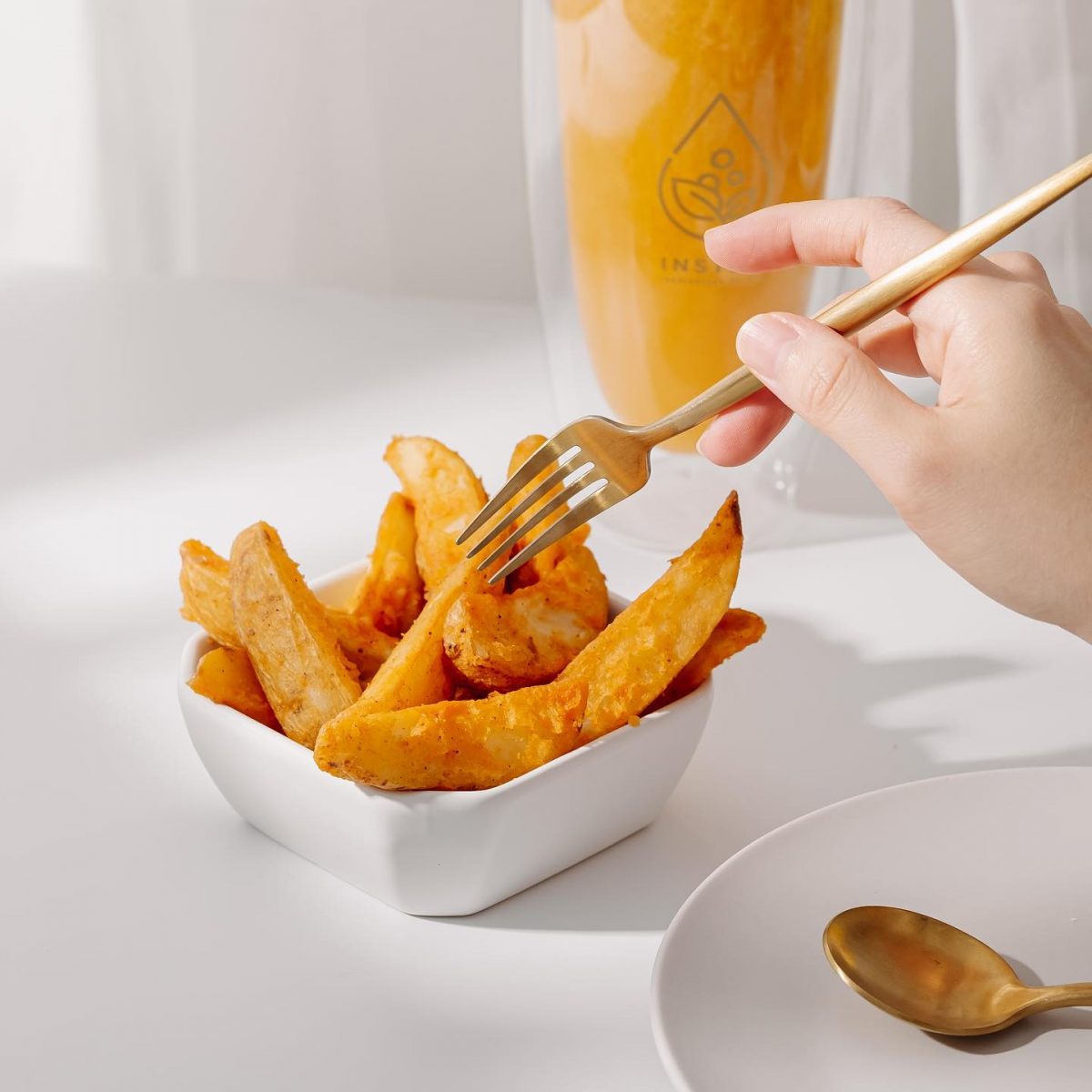 Craving for a side? Try some delicious wedges with your drink!