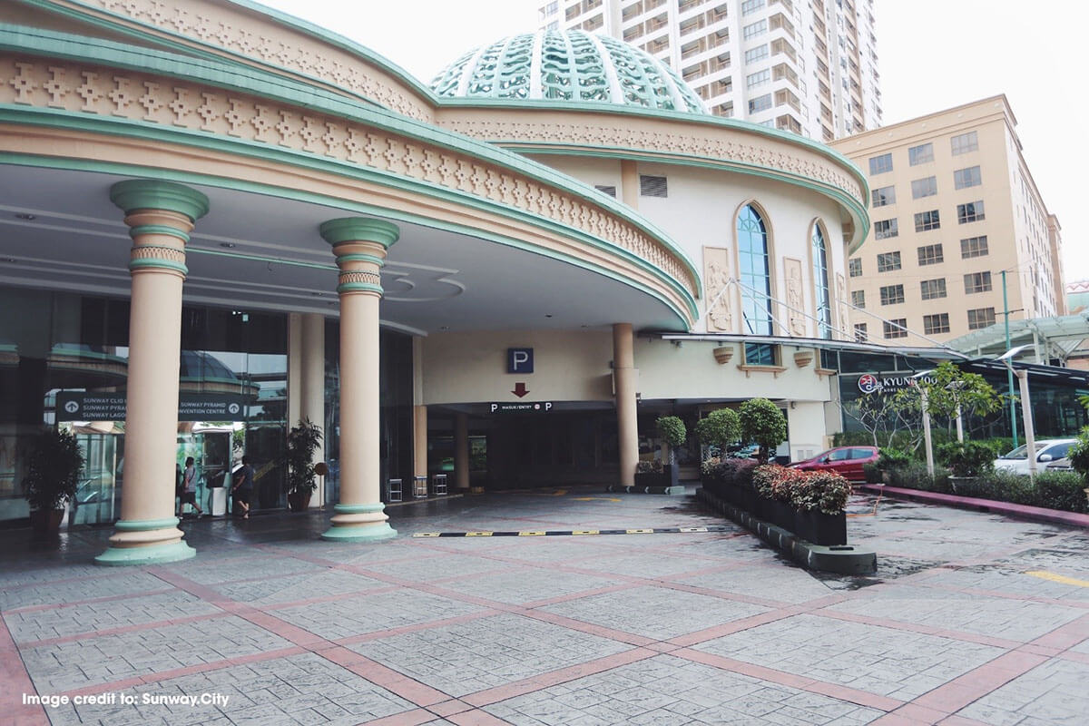 Sunway Resort Hotel Parking Entrance