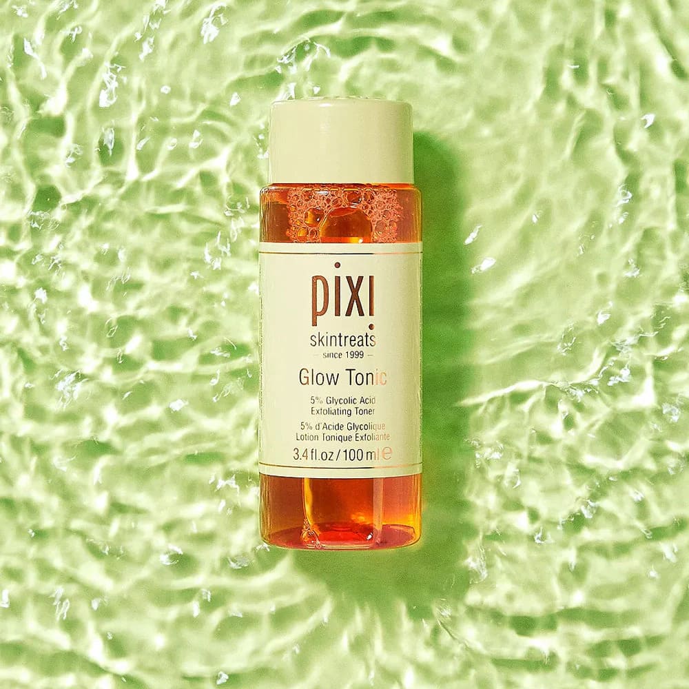 Pixi’s Glow Tonic, an invigorating facial toner that deeply cleans pores by sweeping away excess oil and impurities.