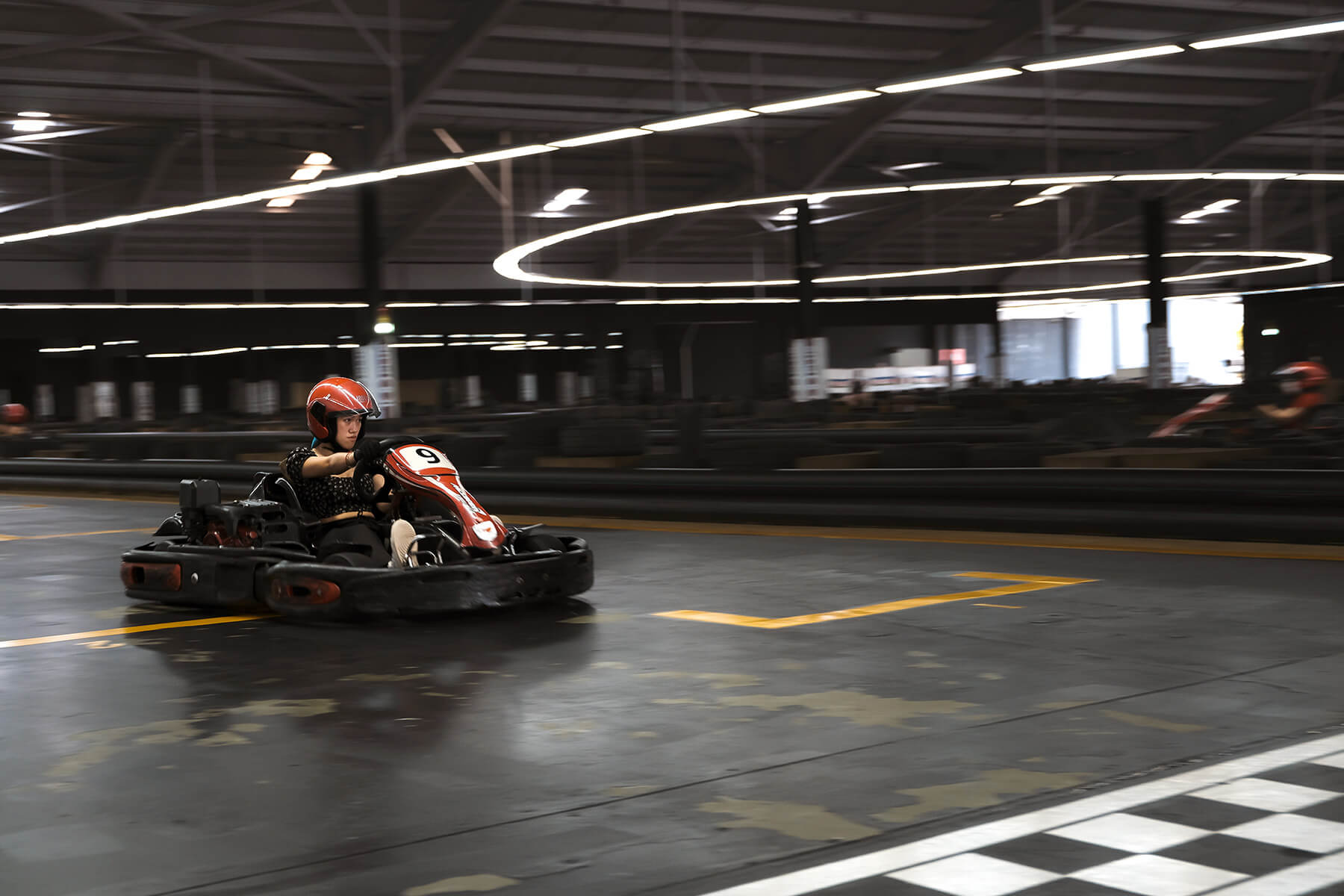 Put your game face on and race with your friends through the sharp twist and turns of the race track.