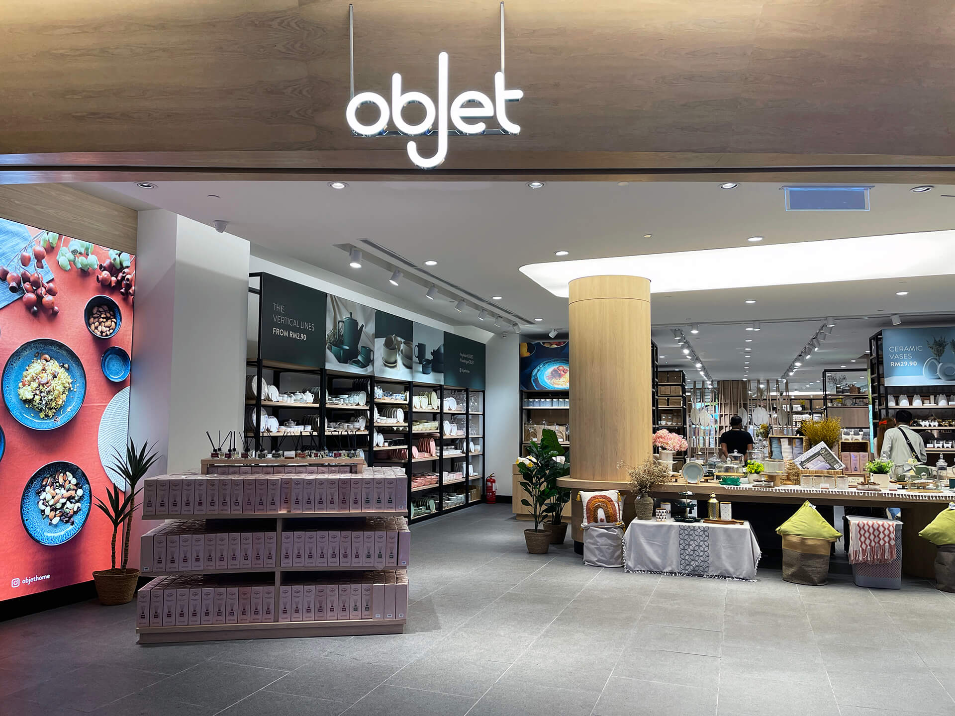 Rejuvenate your eyes with the aesthetics of the Objet store in Sunway Pyramid!